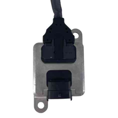 Cummins ISB 6.7L engine NOx sensor 68085740AA