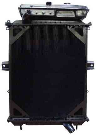Kenworth 4 Row Both Together 2006 & Newer T600 Radiator Front View. 