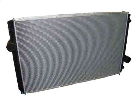International Navistar 2007 & Newer 5900I 8600 9100 9100I 9200 9200I 9400I Radiator Front View. 