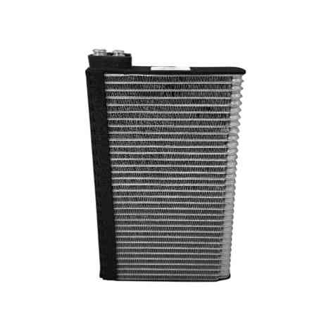 Hino Evaporator 2733886 front view