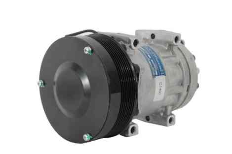 Caterpillar AC compressor 3005097 front view